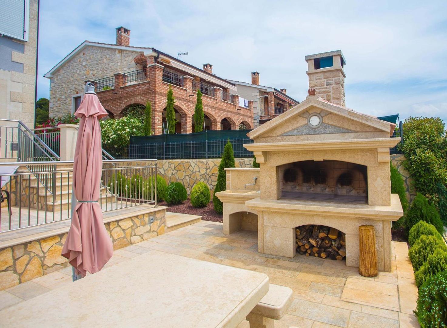 Casa Del Sole 호텔 Kaštelir 외부 사진